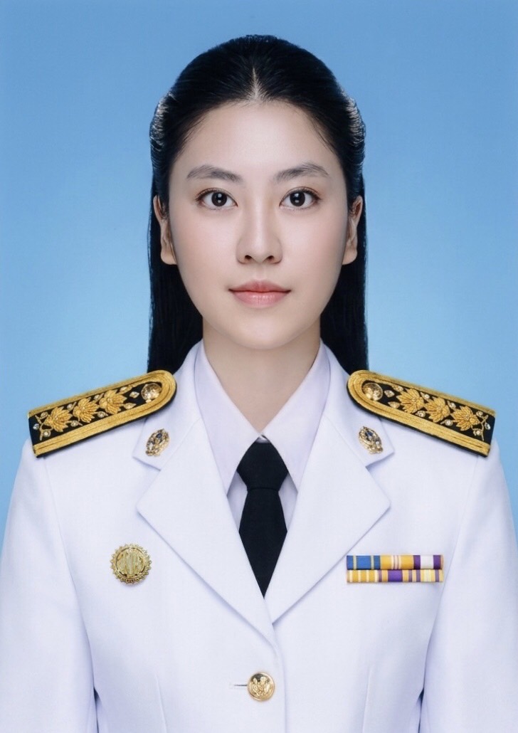 นางสาวพิมพ์มาดา  ศรีศิริสิทธิกุล