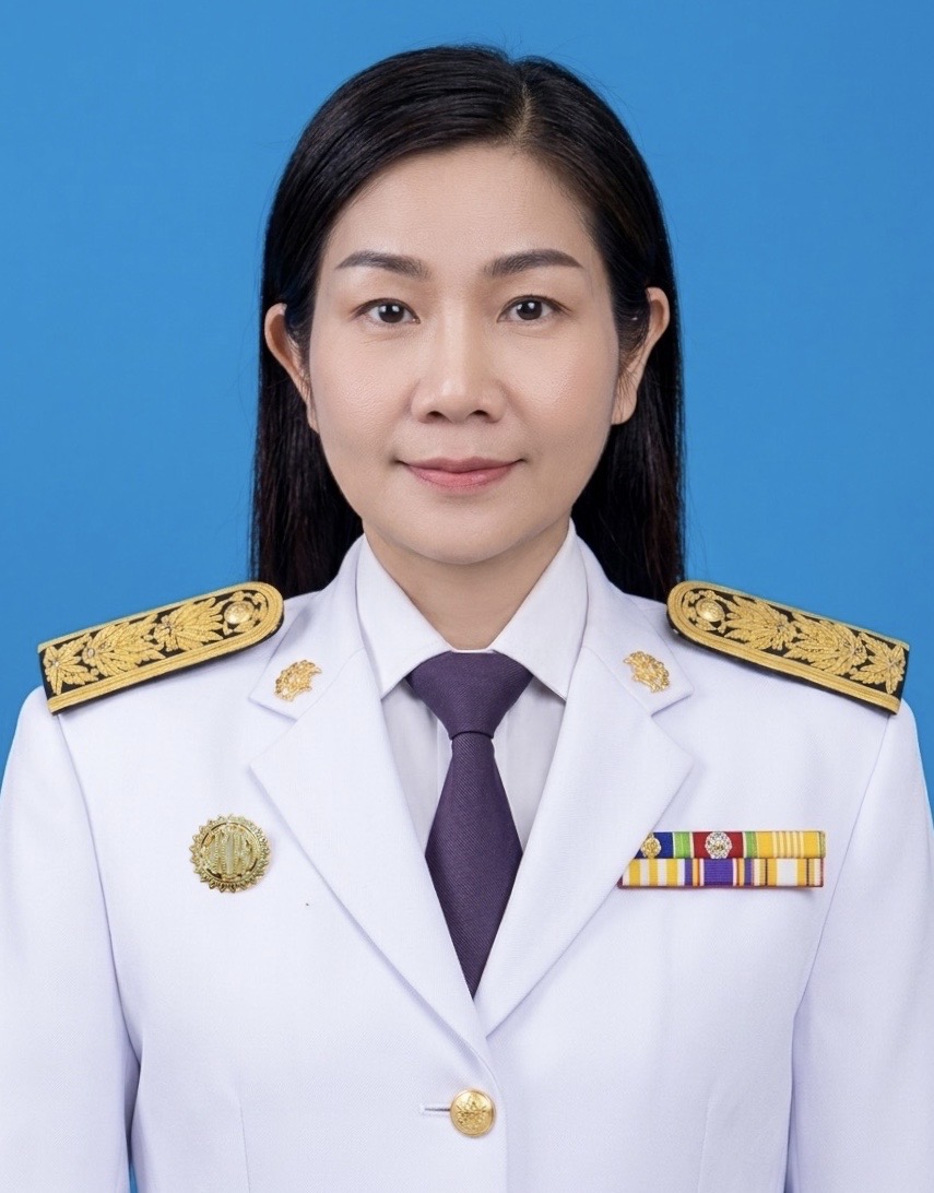 นางสาวพวงเพชร แก้วสาคำ
